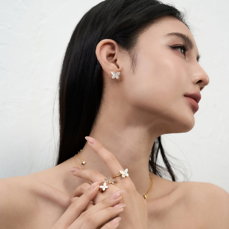 18KGP 白蝶貝蝶ピアス