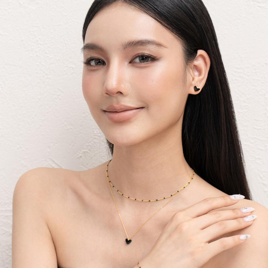 18KGP 黒瑪瑙小ハートピアス