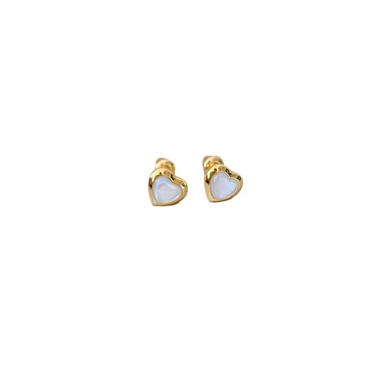 紅瑪瑙白蝶貝ハートゴールドピアス