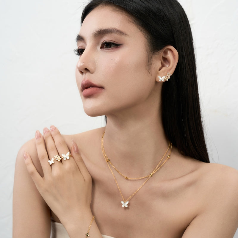 白蝶貝蝶メッキピアス