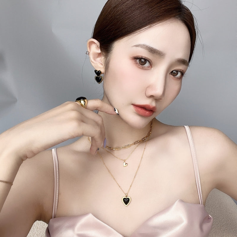 インス黒瑪瑙ハートメッキネック