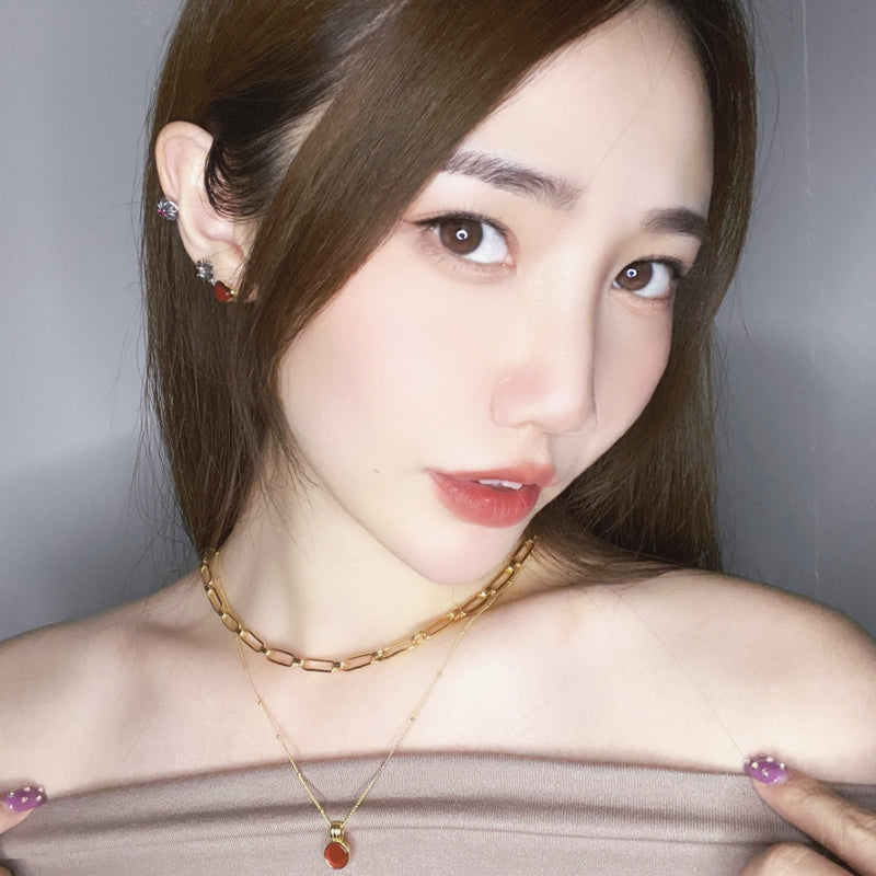 紅瑪瑙白蝶貝ハートゴールドピアス