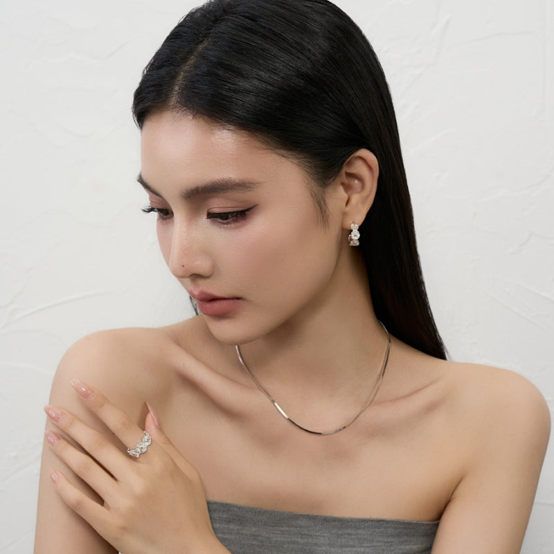春夏デイジー銀製ピアス