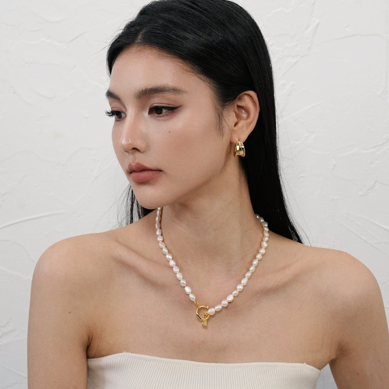 大女主風 C 形メッキ耳饰